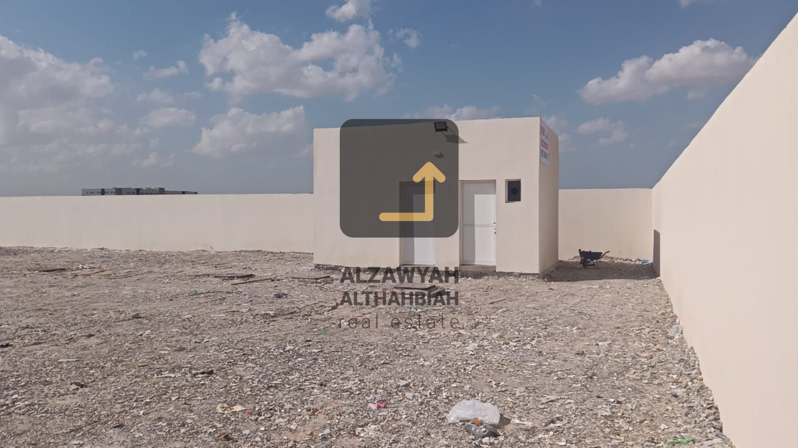 "Fenced Industrial Yard for Rent – 9,050 sq. ft | Al Sajaa Industrial Area, Sharjah | Strategic Location (No Electricity)"