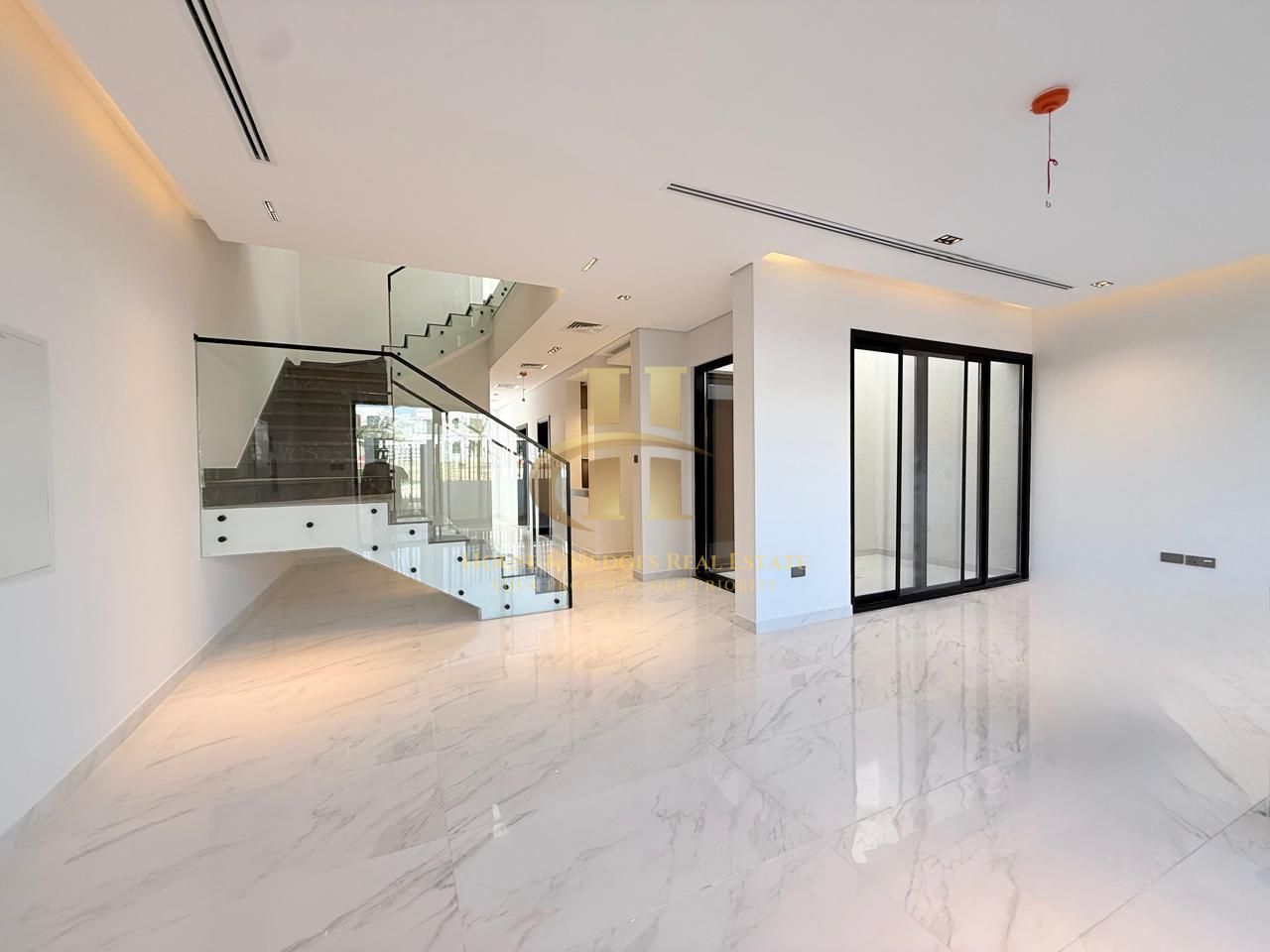 Bran New-Ready to Move-Prime Location