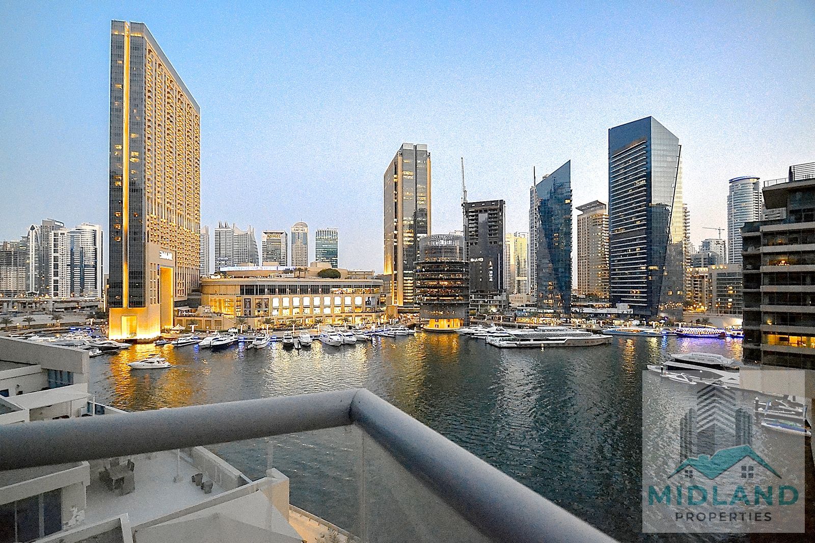Nice & Huge Full Marina View | Stylish Upgraded Studio