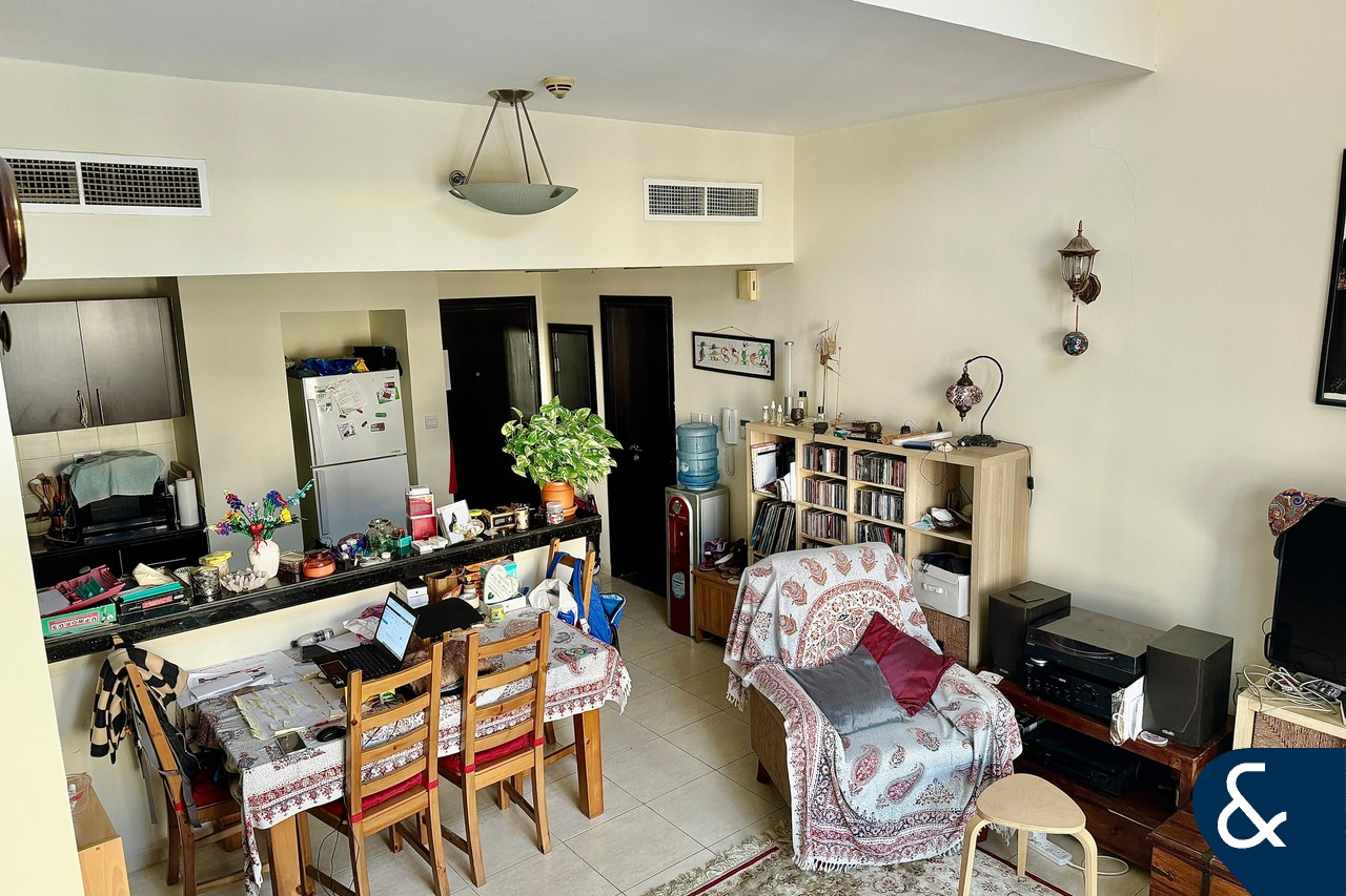 Rented 1Bed Loft | Duplex Layout | High ROI