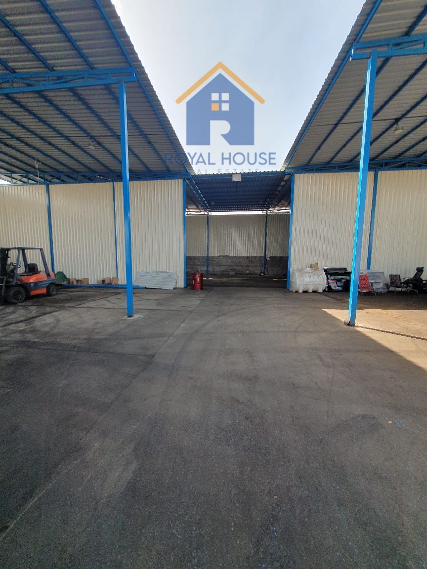 spacious space for rent in industrial area sharjah on prime location