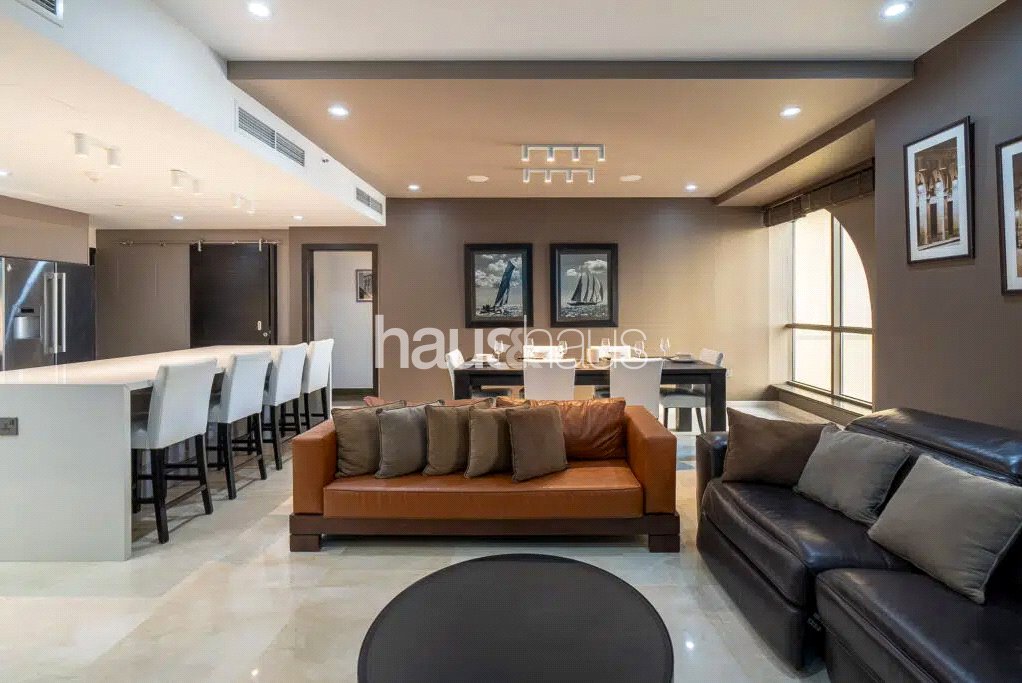 Huge Layout | Fully Upgraded | Prime JBR Location