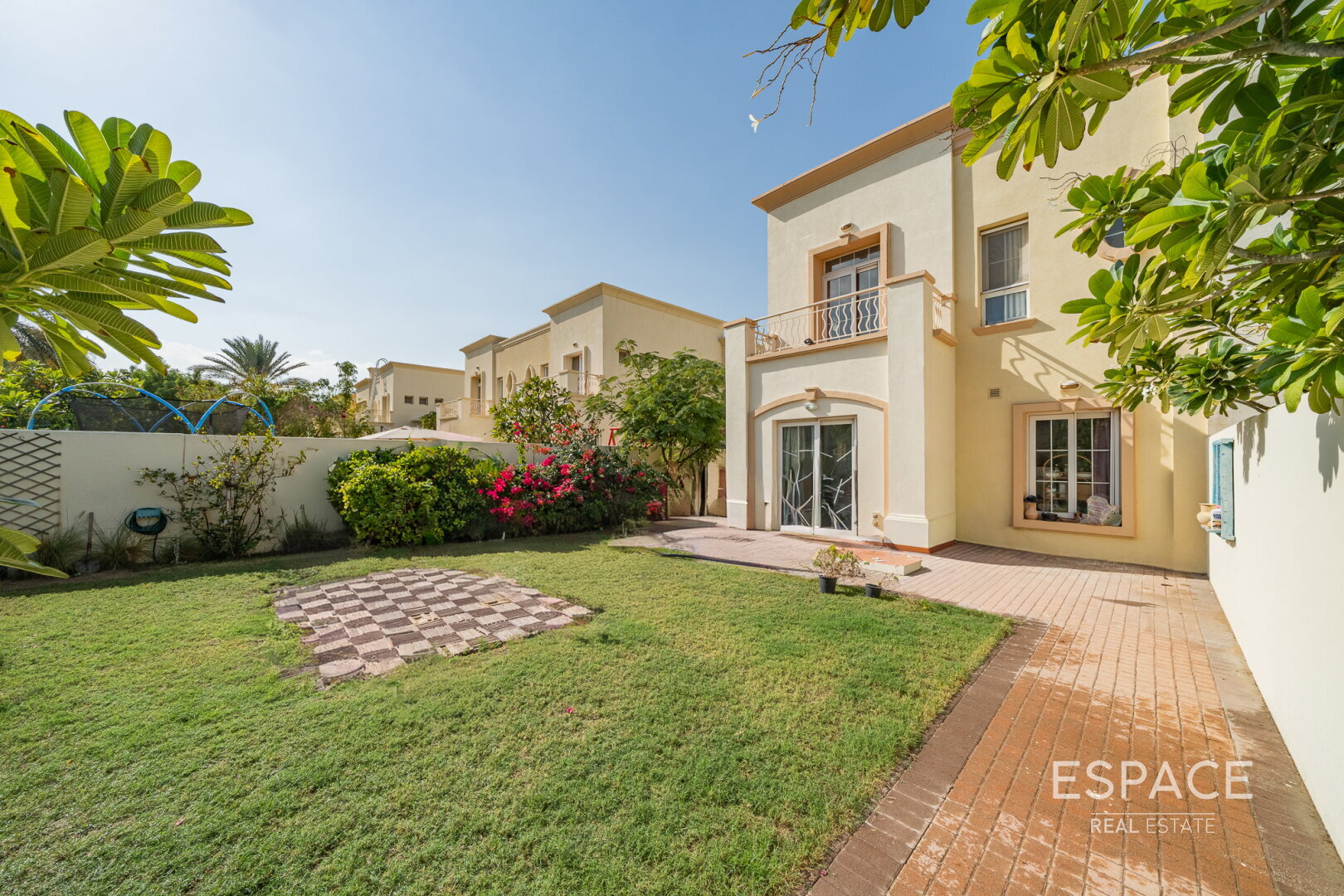 Type 3E | Large Plot | Vacant Now