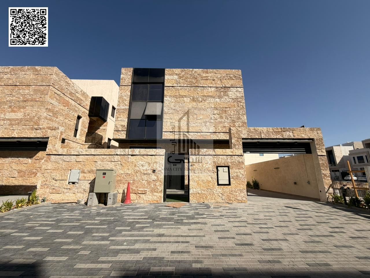 Luxury 5BR Villa with Rooftop in Al Bahia