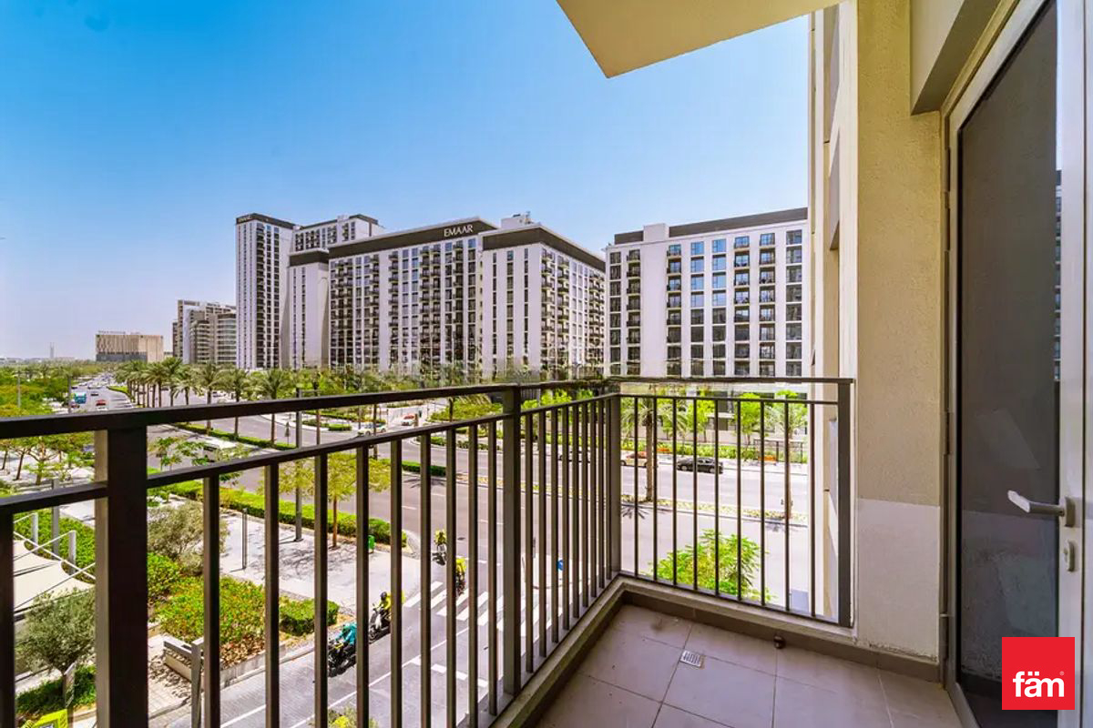 Chiller Free | Corner Unit | Spacious