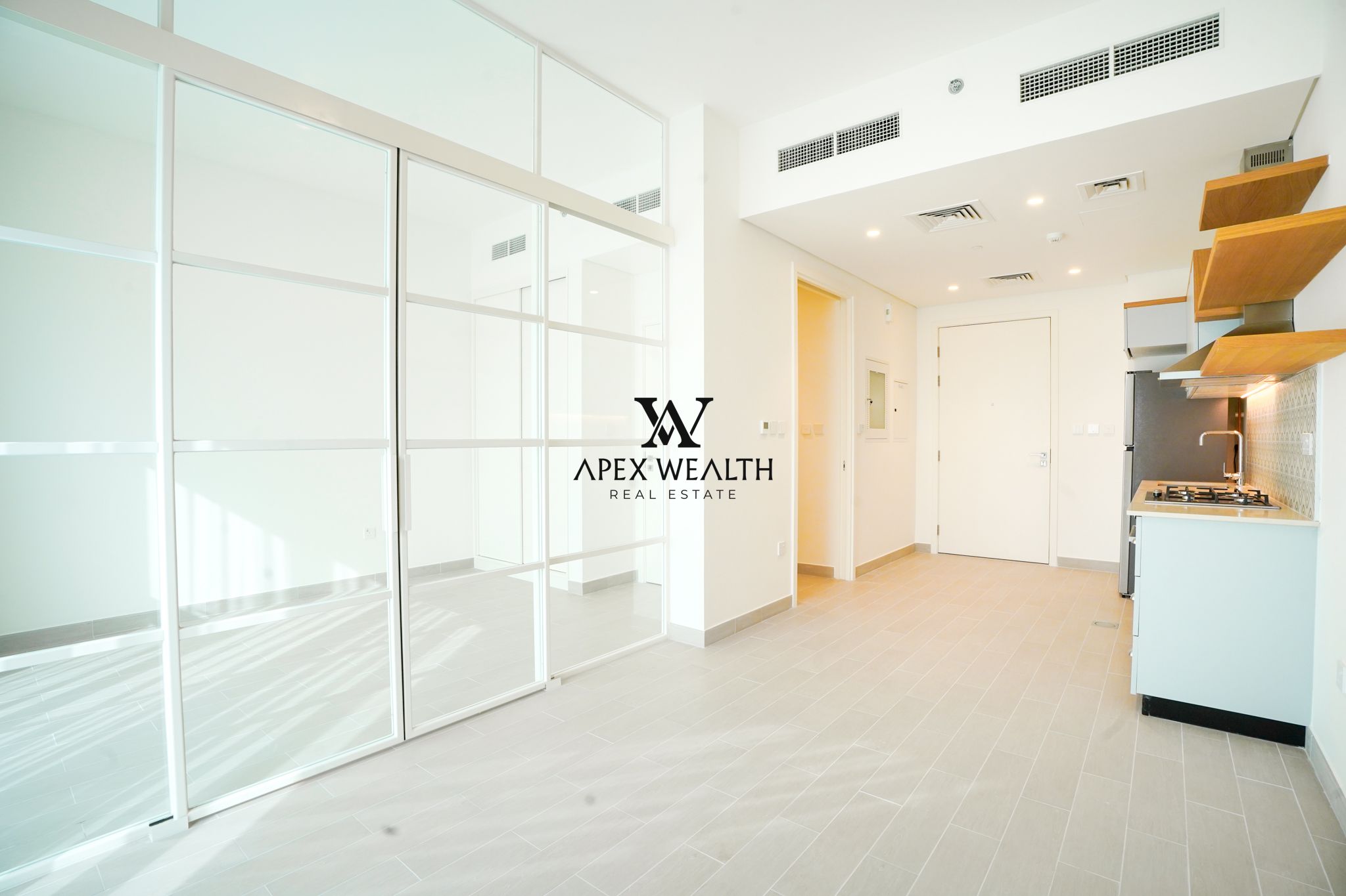 Exclusive | Mid-Floor | Prime location
