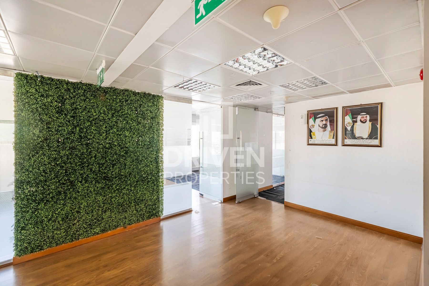 Combined and Fitted Unit | 4006 sqft | Near Metro
