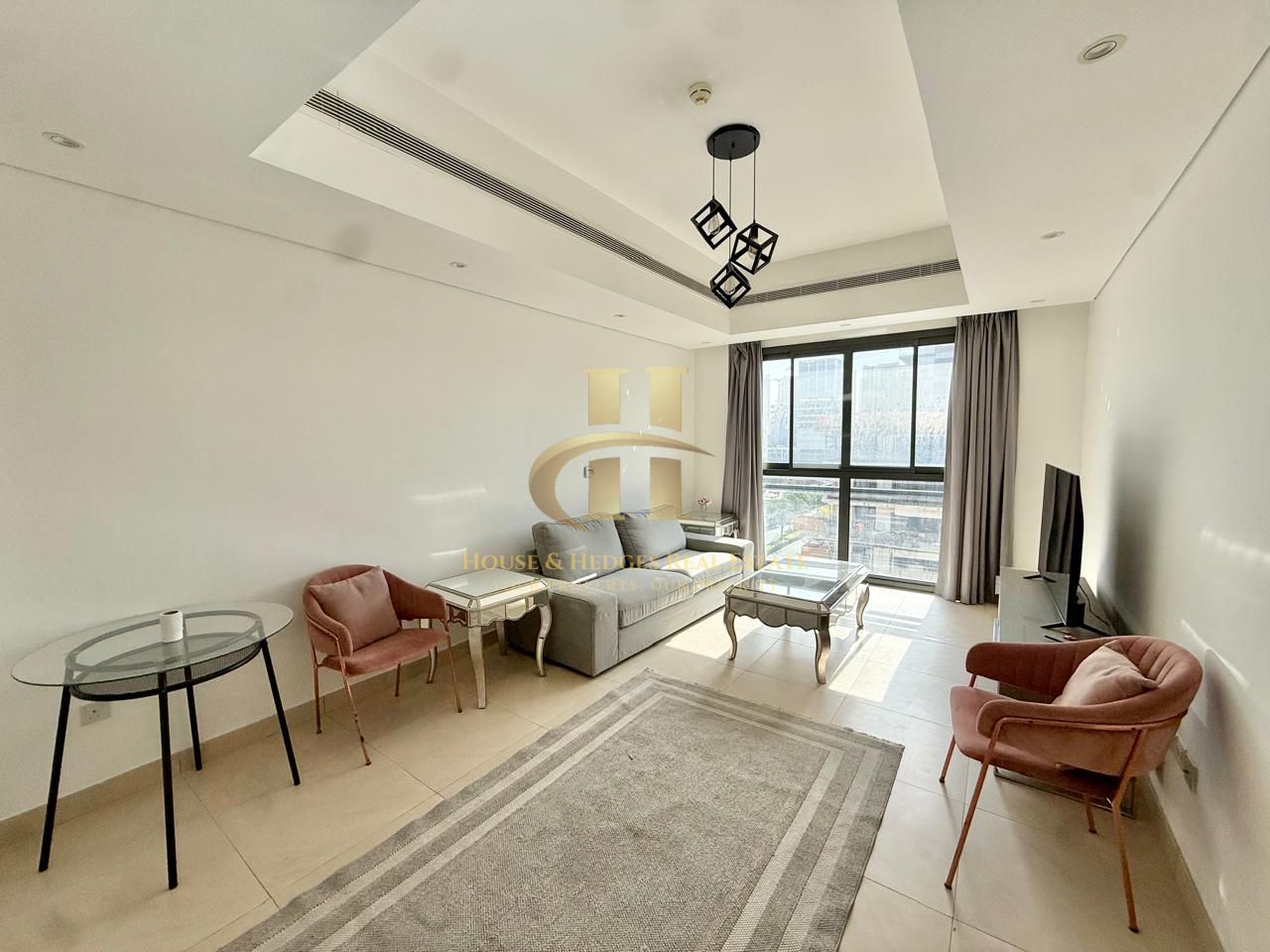 Fitted Kitchen | Furnished | Ready to Move