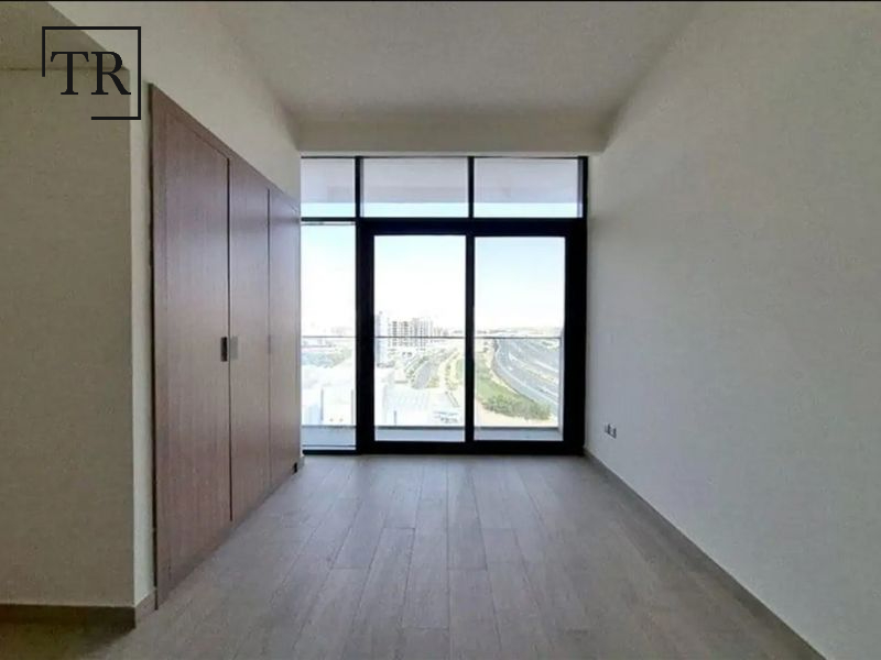 Spacious | Brand New | Modern | Bright Studio