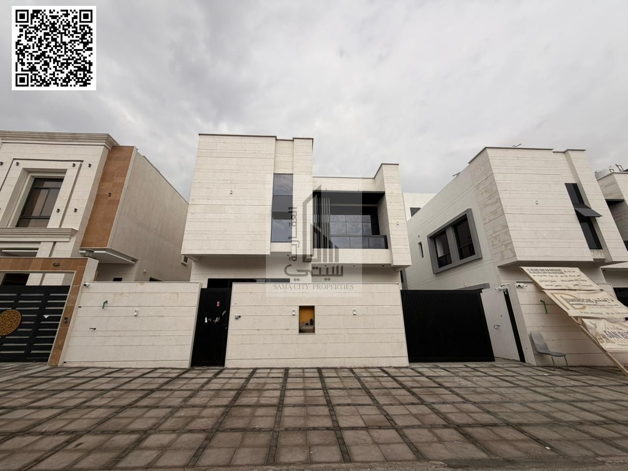 Luxury 6BR Villa with Roof in Al Yasmeen