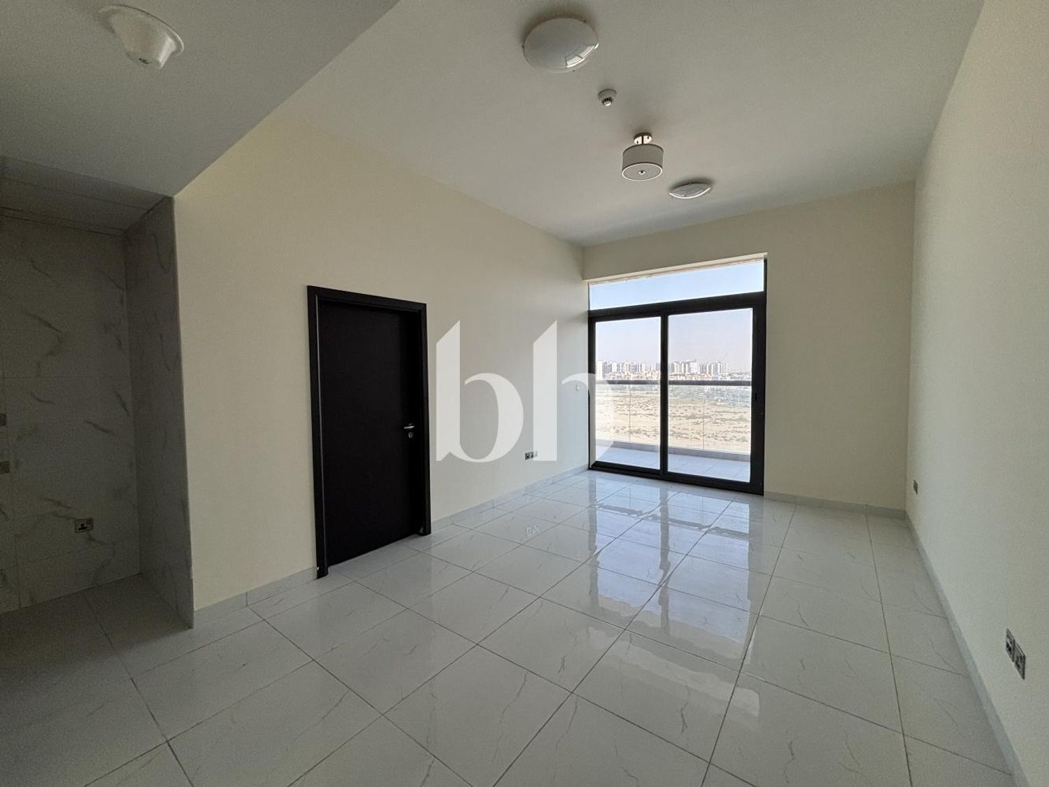 Vacant and Tenanted Opt | Good ROI | Pool and Gym
