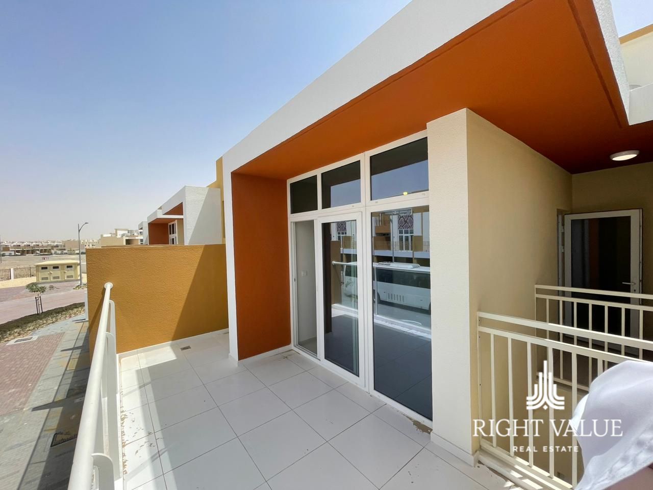 UPGRADED 3BHK+ MAID | EXCLUSIVE | PRIME LOCATION
