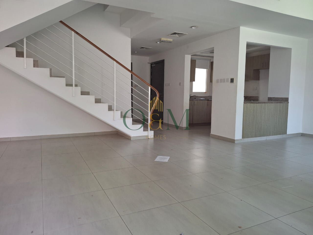 3BR TH + Maid | Vacant unit | Single Row