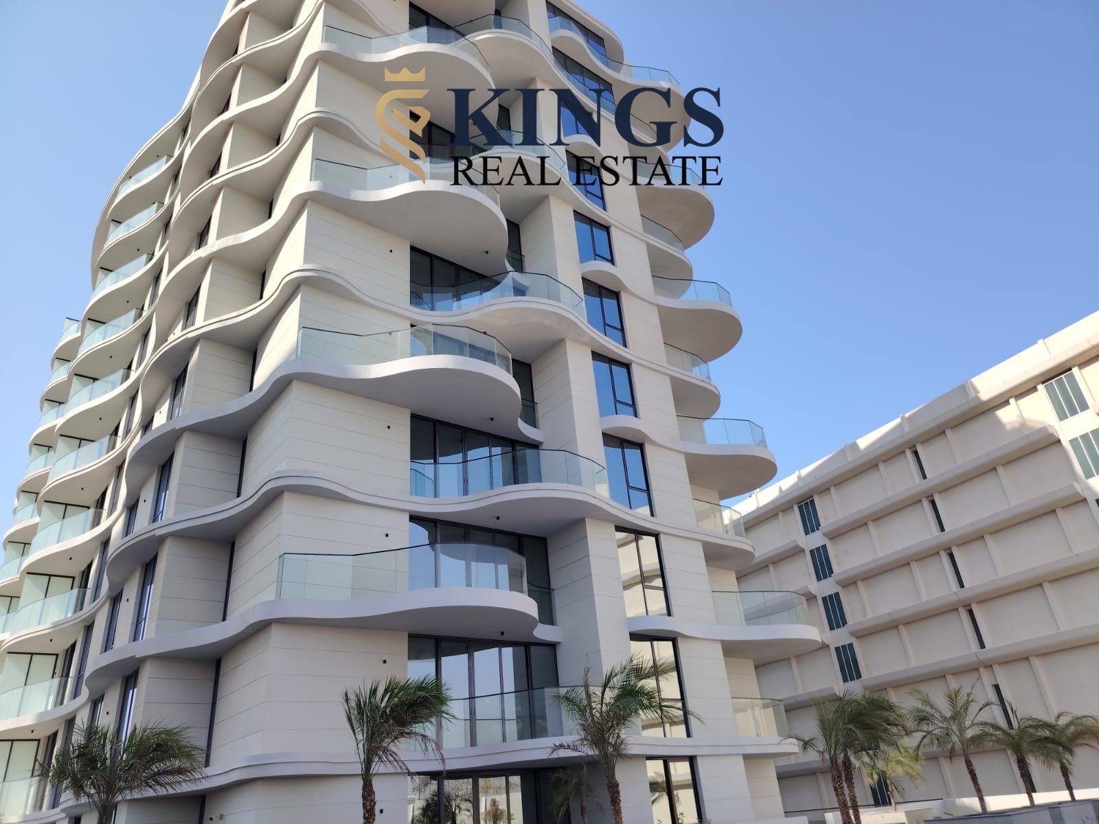 BRAND NEW APARTMENT | STUNNING VIEWS | SPACIOUS | GREAT AMENITIES | PREMIUM COMMUNITY