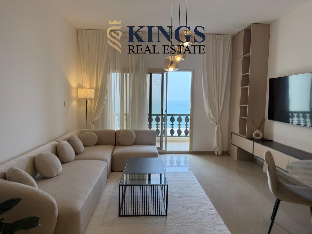 Spacious Sea View Apt | Modern Furnished