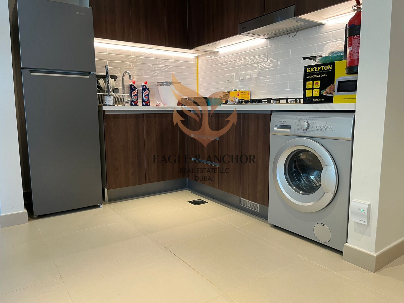 Multiple Cheques | Fully Furnished | Big Size 2 Bedroom