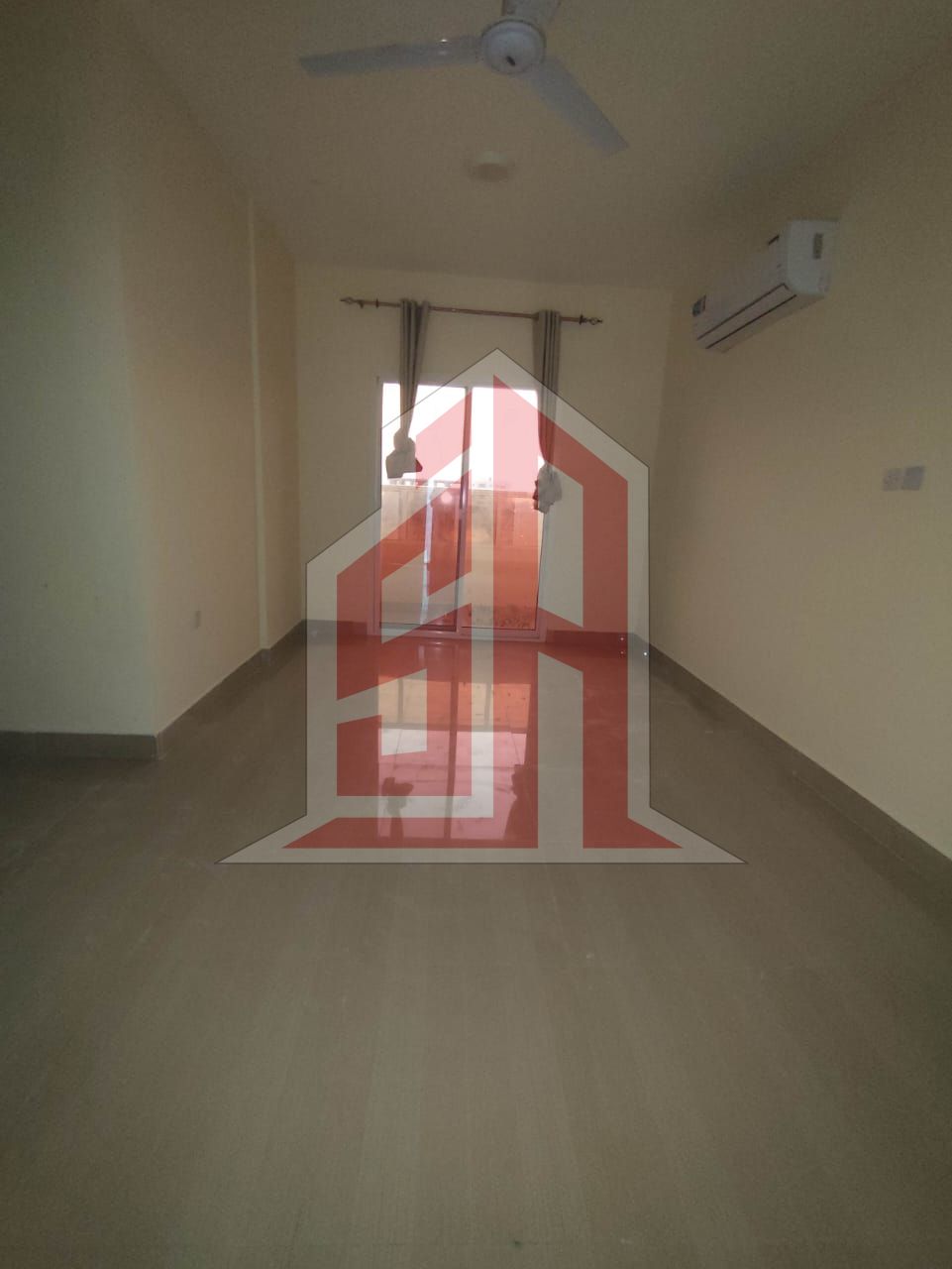 2BHK for Rent, 2 washroom, Balcony 1150 sqft @ AED 33,000 in UAQ