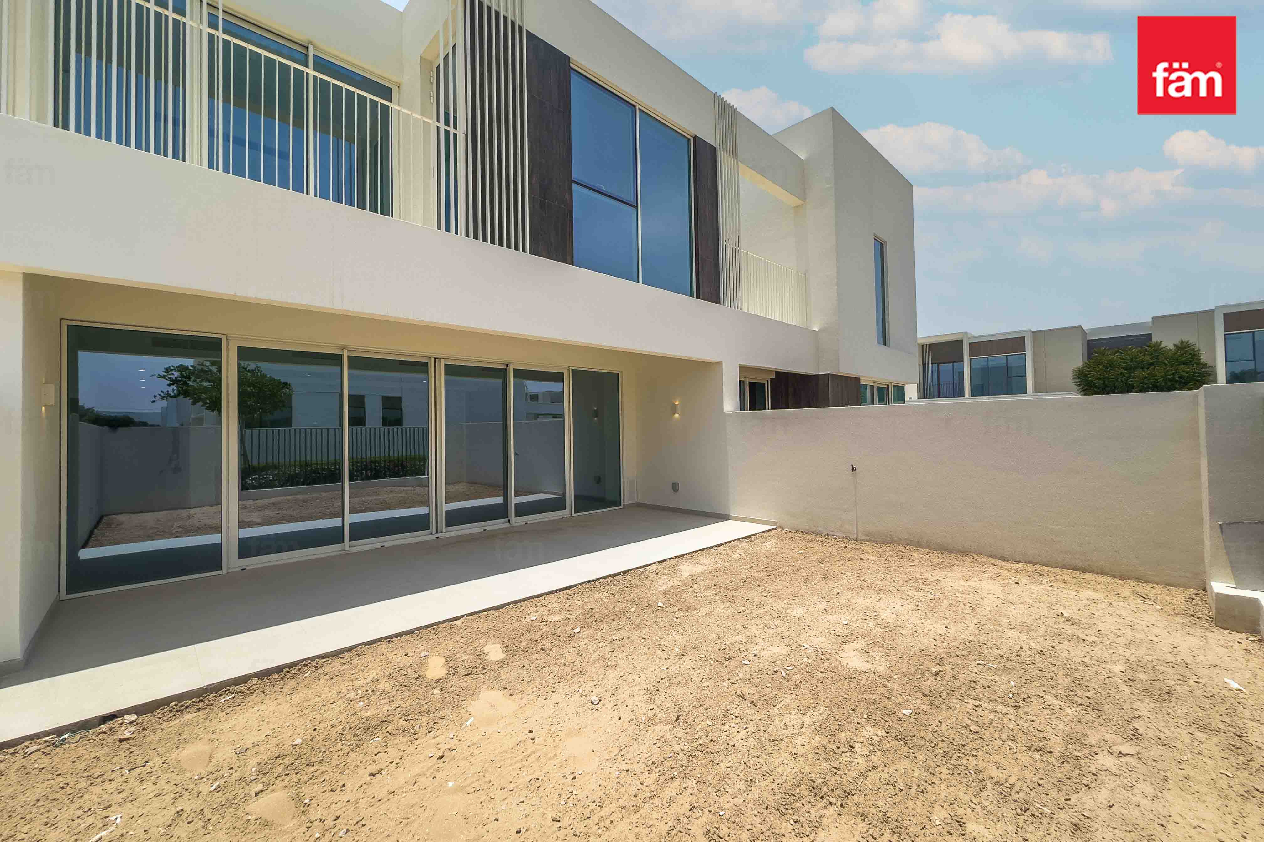 HANDOVER SOON | CLOSE TO AMENITIES