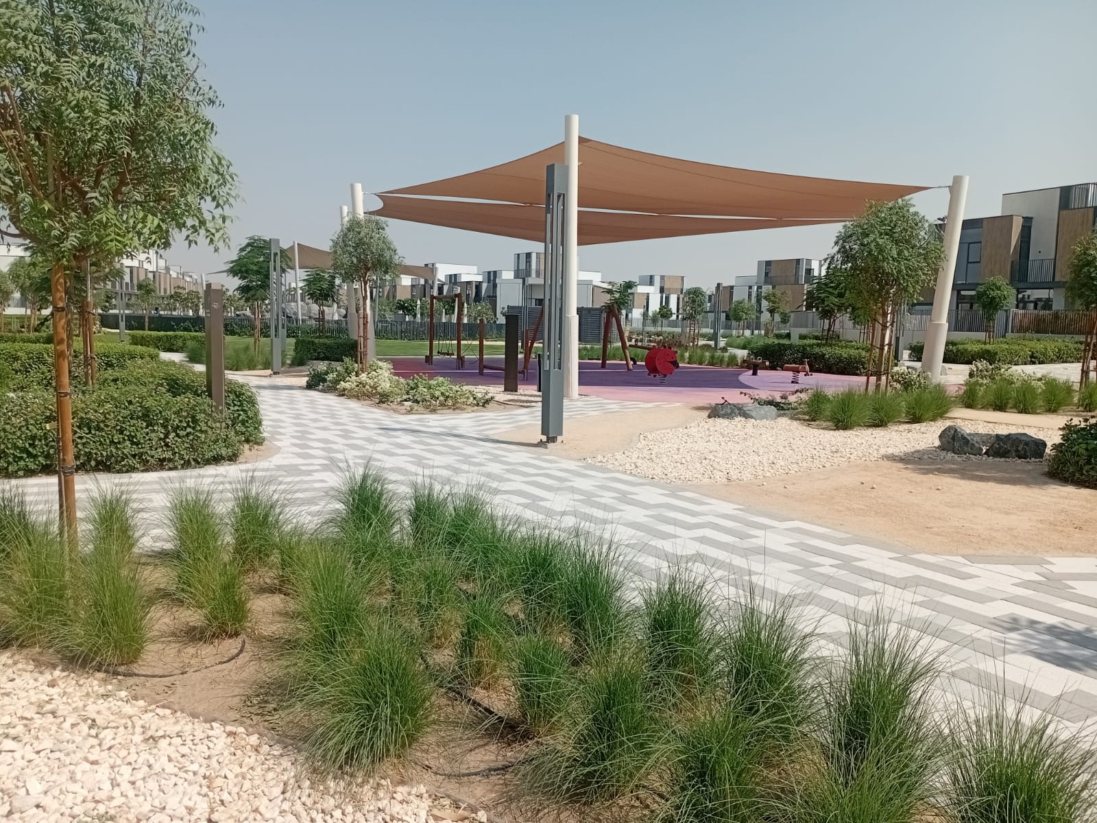 Lagoon/Park View | Vacant | Real Advert