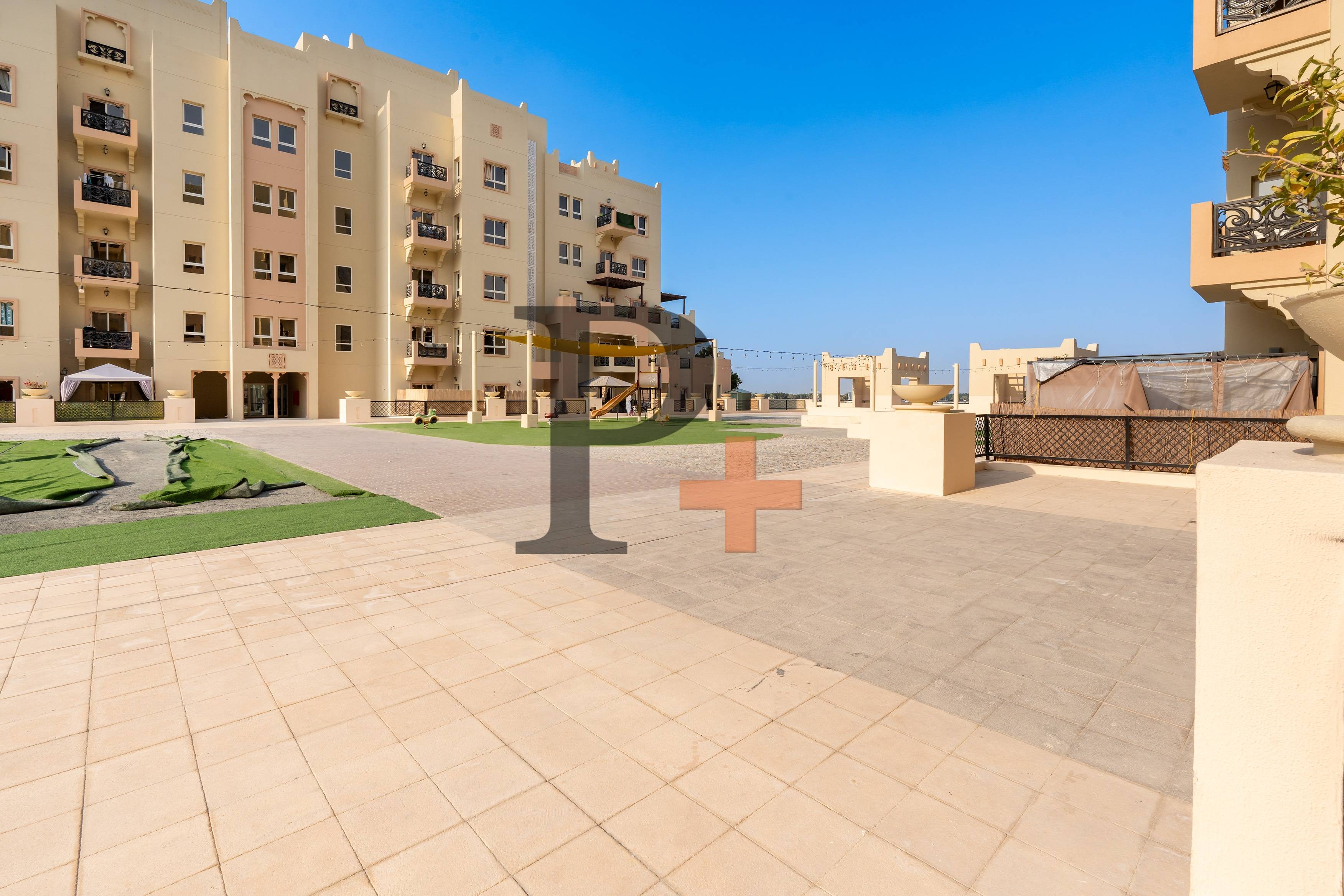 VACANT | HUGE TERRACE | READY TO MOVE