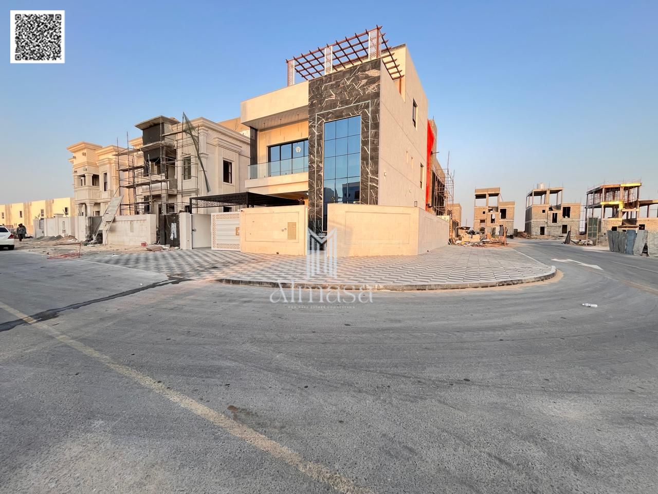 Luxury villa for sale in Al Hilo 2 area – prime location on Sheikh Mohammed Bin Zayed Road