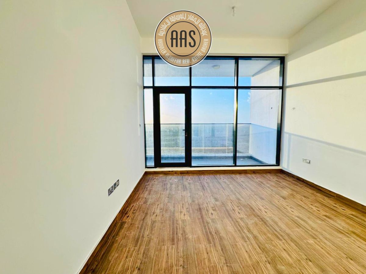 Move-In Ready 2 Bedroom | Bright & Spacious | Close to Expo City