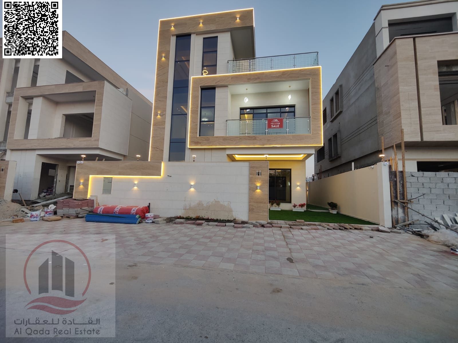 Ultra deluxe villa for rent in the best location in Al Yasmin, 6 master bedrooms, separate majlis, large hall with air conditioning