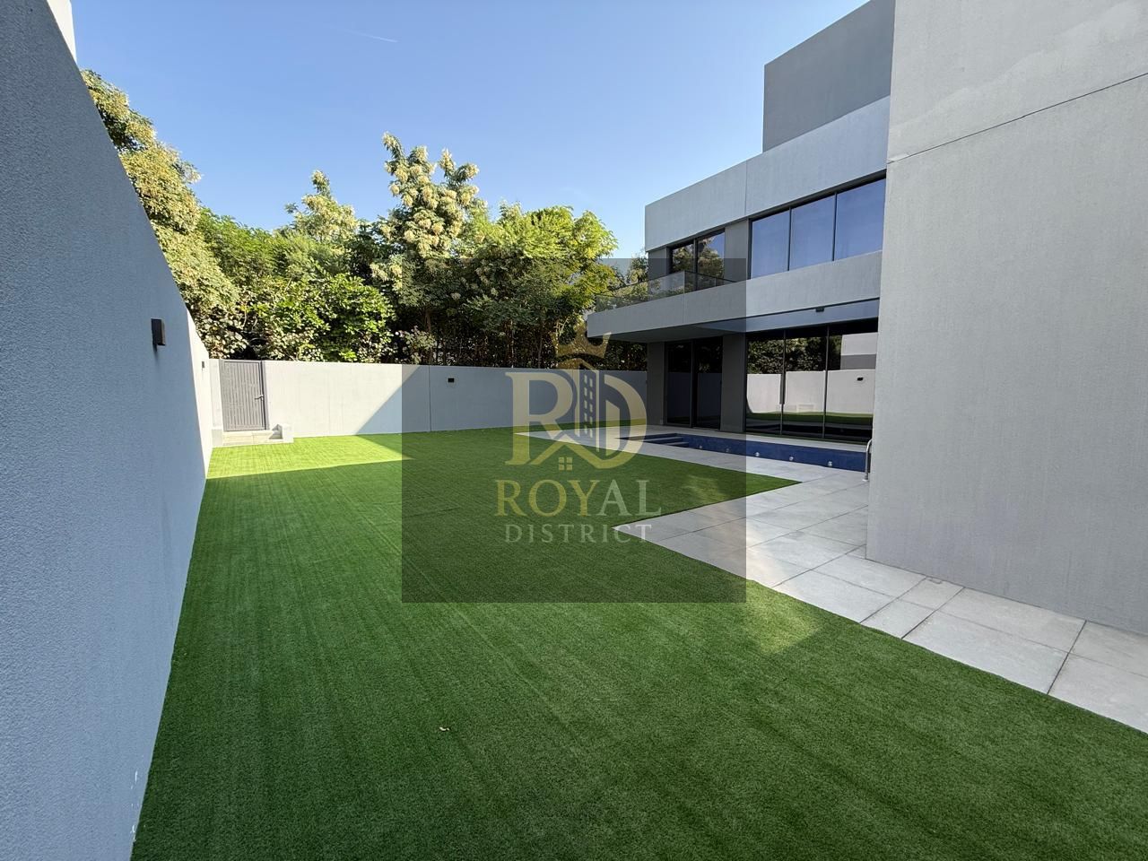 HOT OPPORTUNITY | SIGNATURE VILLA WITH PRIVATE POOL, ELEVATOR & GARDEN | FREEHOLD | PRIME LOCATION