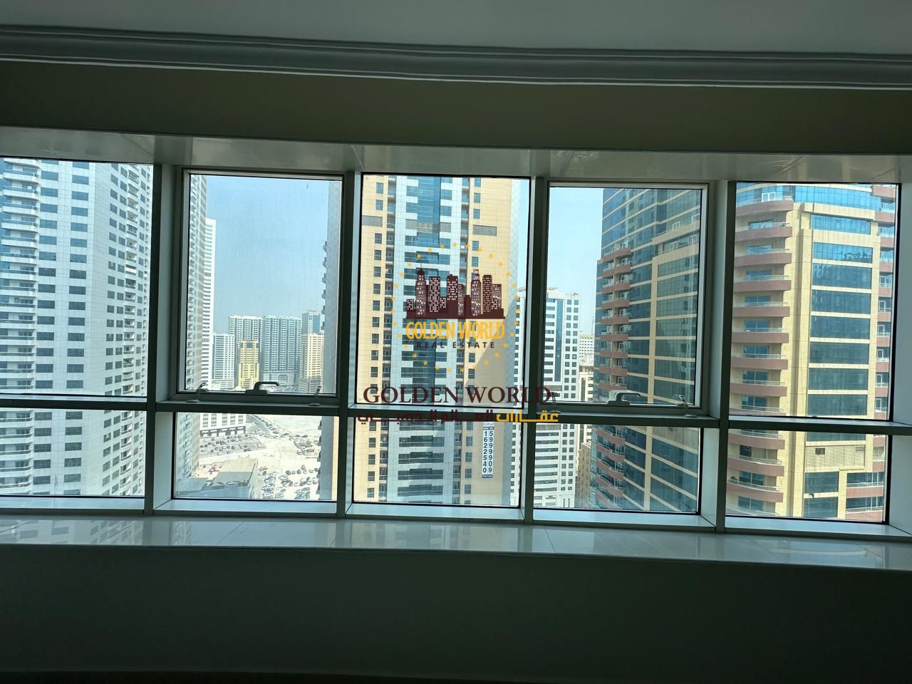 Luxury apartment for annual rent with a full sea view. The apartment consists of four bedrooms and two spacious living rooms with very large areas. It