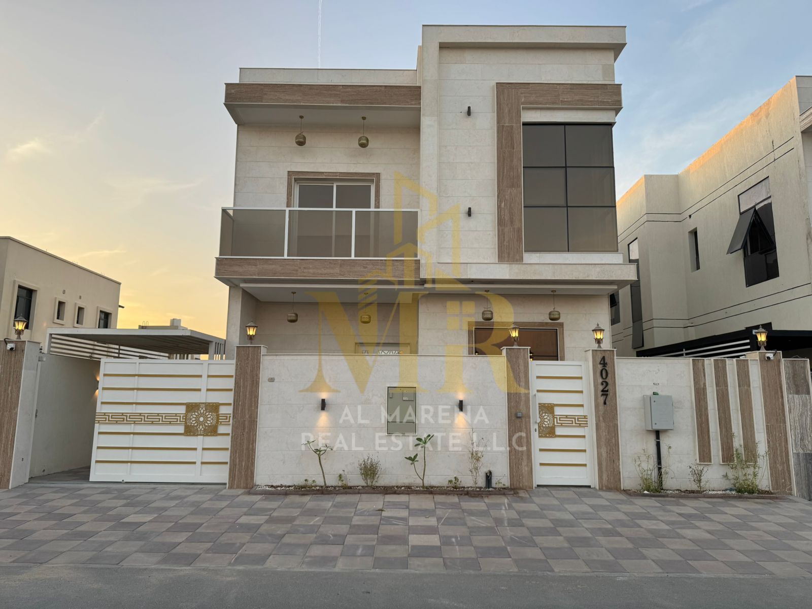 Villa for sale in Al Zahia. A villa with a modern design and high-end finishes in a quiet and distinguished location offering privacy and comfort. Fre