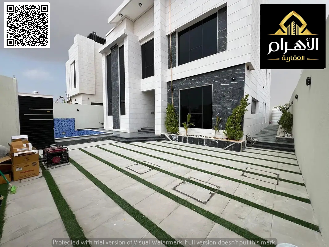 Own your dream villa with 8 master bedrooms and a rooftop pool, all-inclusive (registration fees, electricity, water, and air conditioning) in a prime
