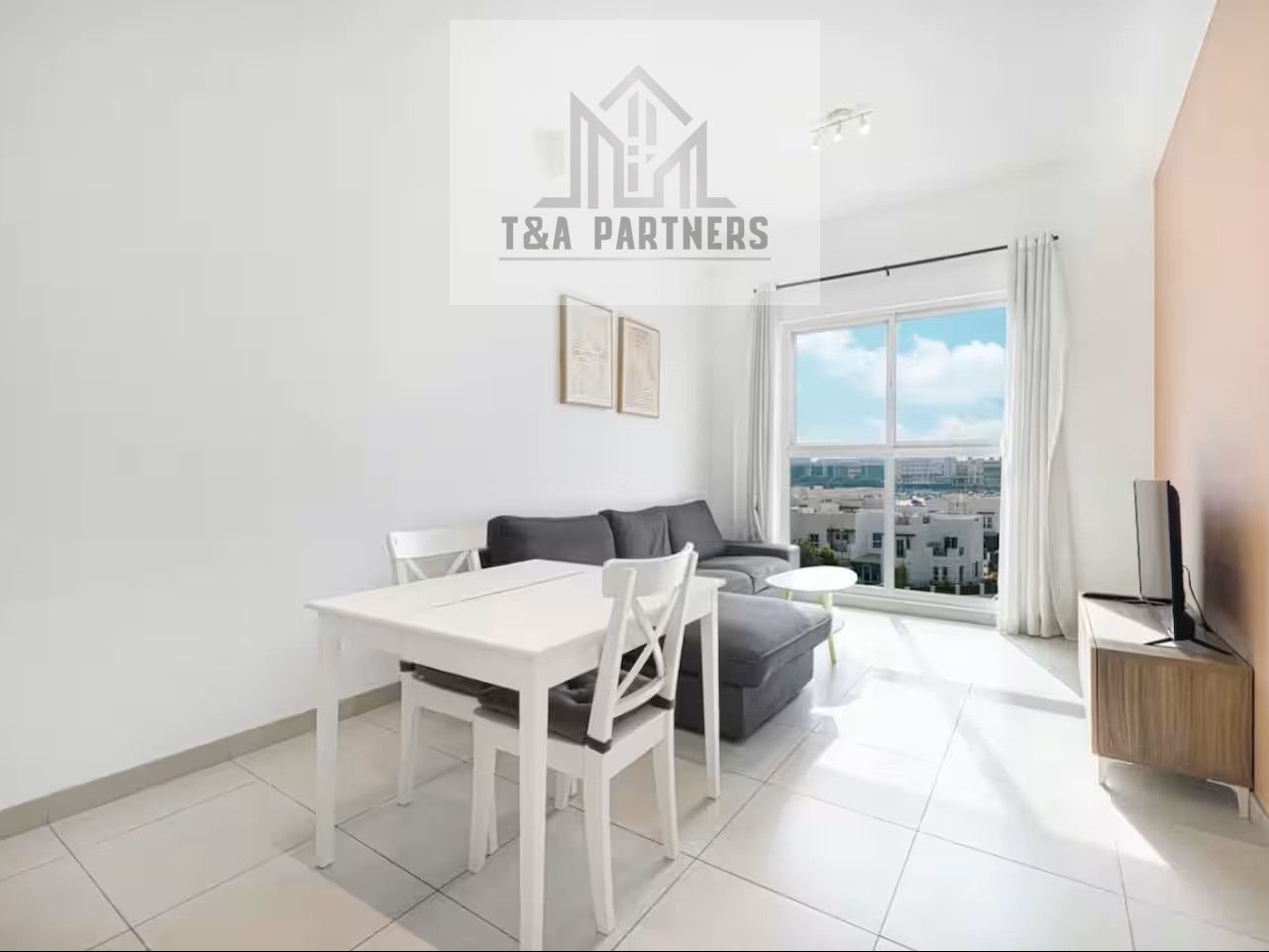 Spacious Renovated 1BR | Aesthetic interior