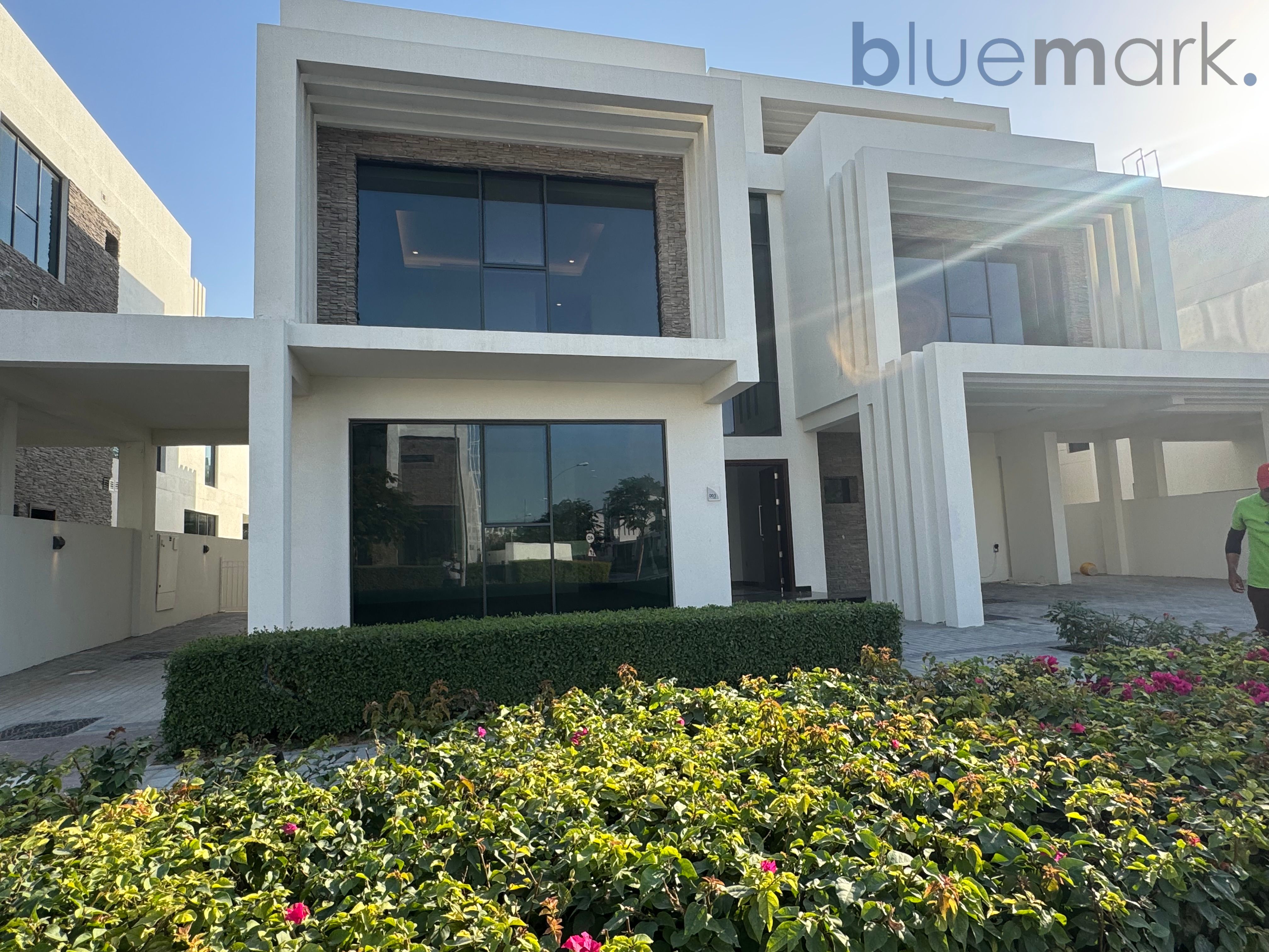 Ready to Move | Luxury 8 Beds House for Sale