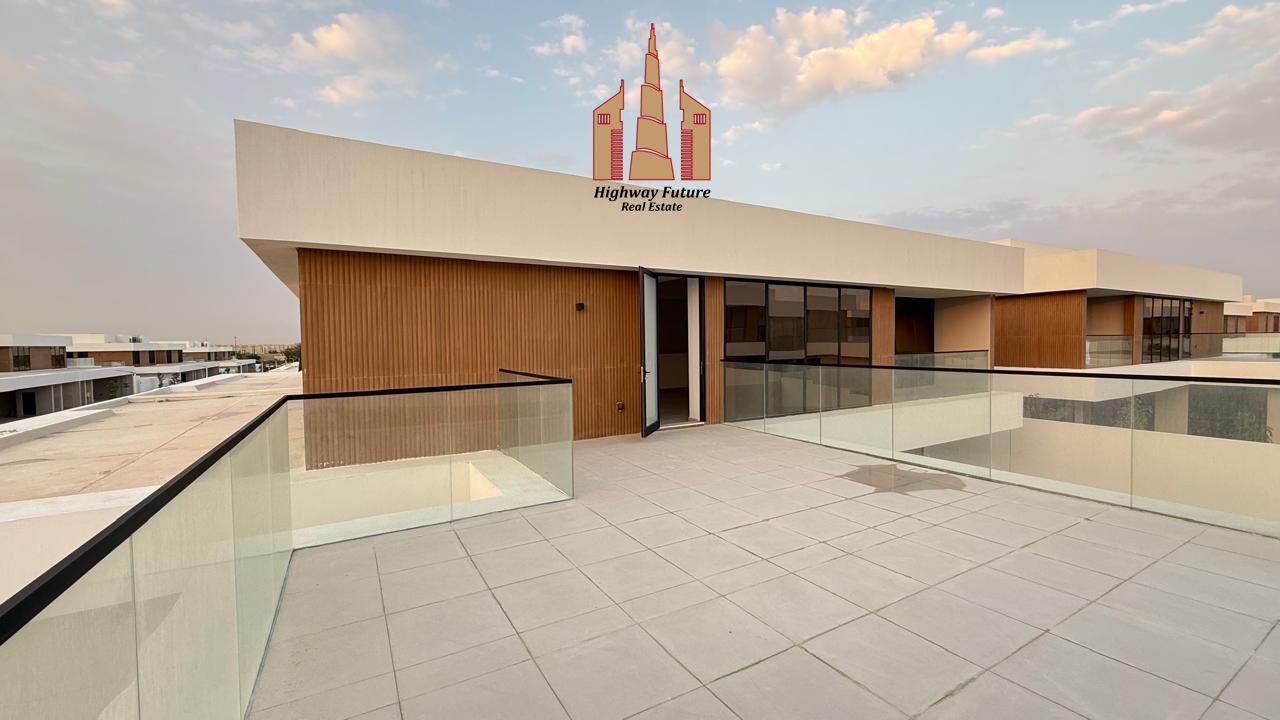 Modern Lavish 5bhk Villa + Maid Room + Big Backyard + Terrace in Sharjah Garden City