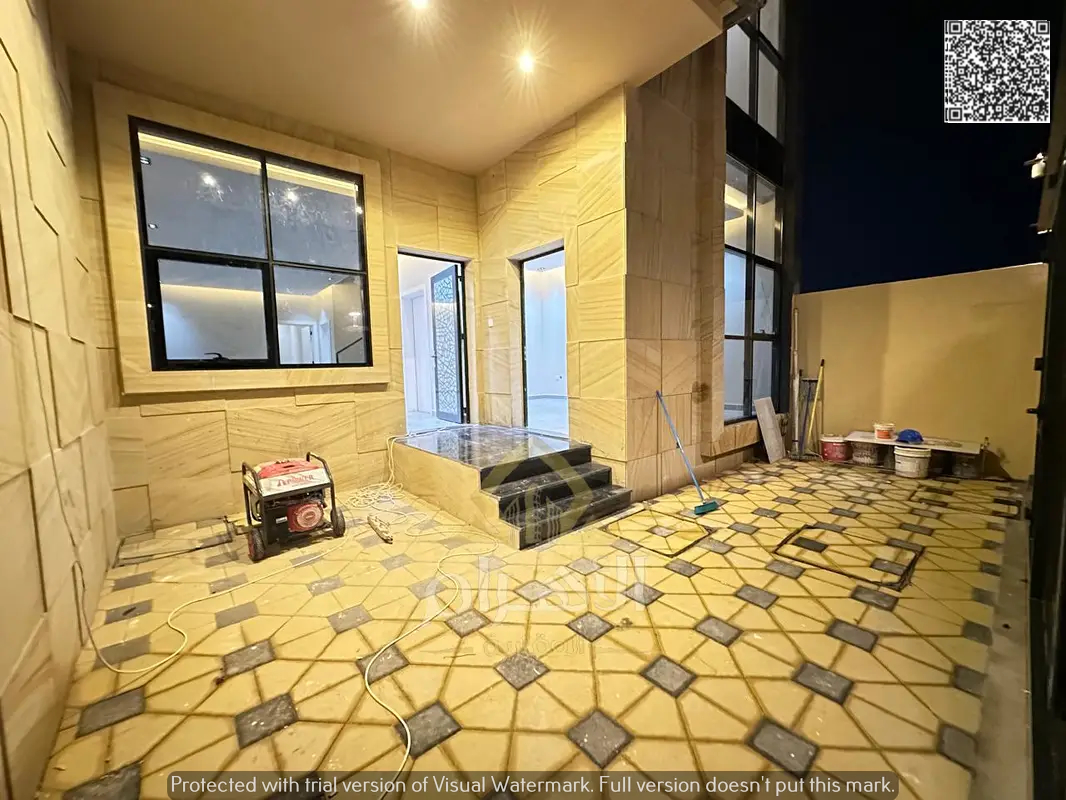 Own a luxury villa with no down payment, directly opposite a mosque, close to all amenities. Price (including registration and ownership fees) is nego