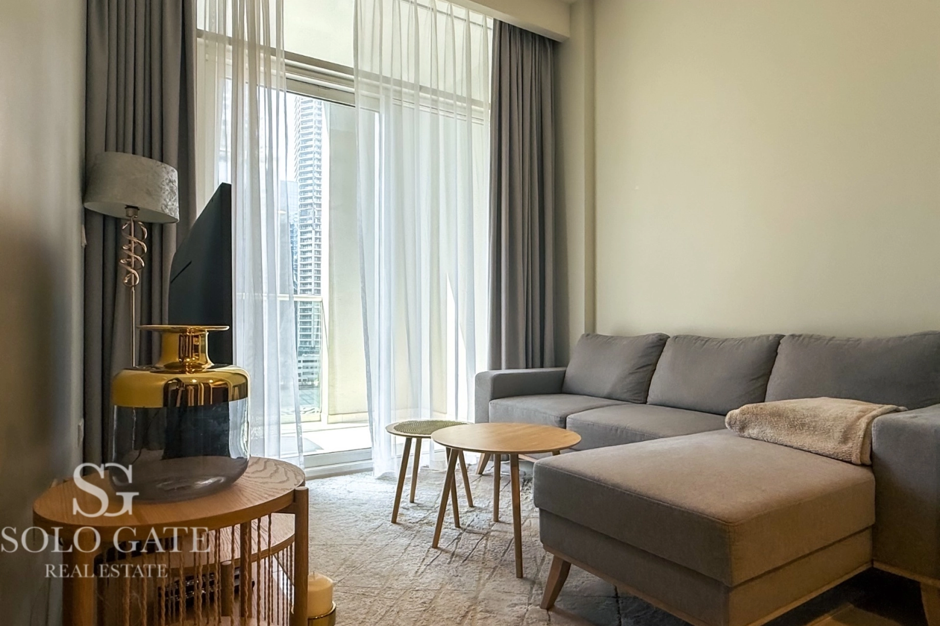 Luxury Furnished | High Floor | Available
