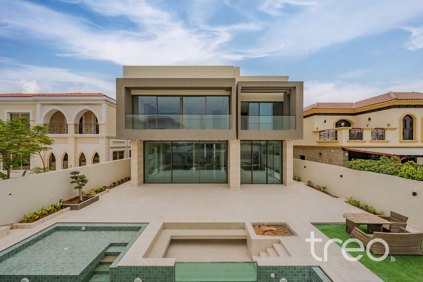 Exclusive | 6BR | Luxury Modern | Prime Location