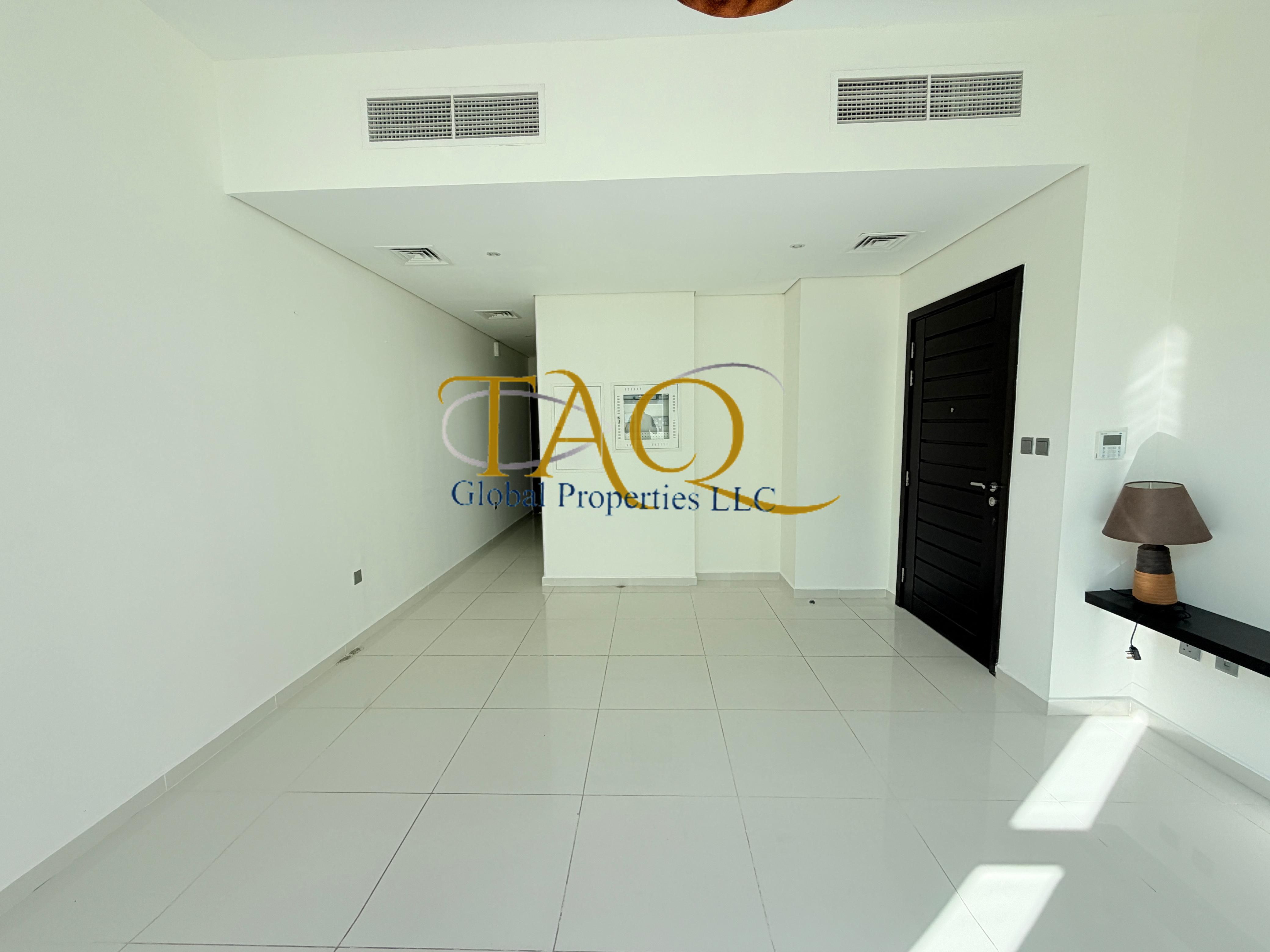 BRIGHT 3BR +MAID'S ROOM | CORNER | UN-FURNISHED | BACK TO BACK |