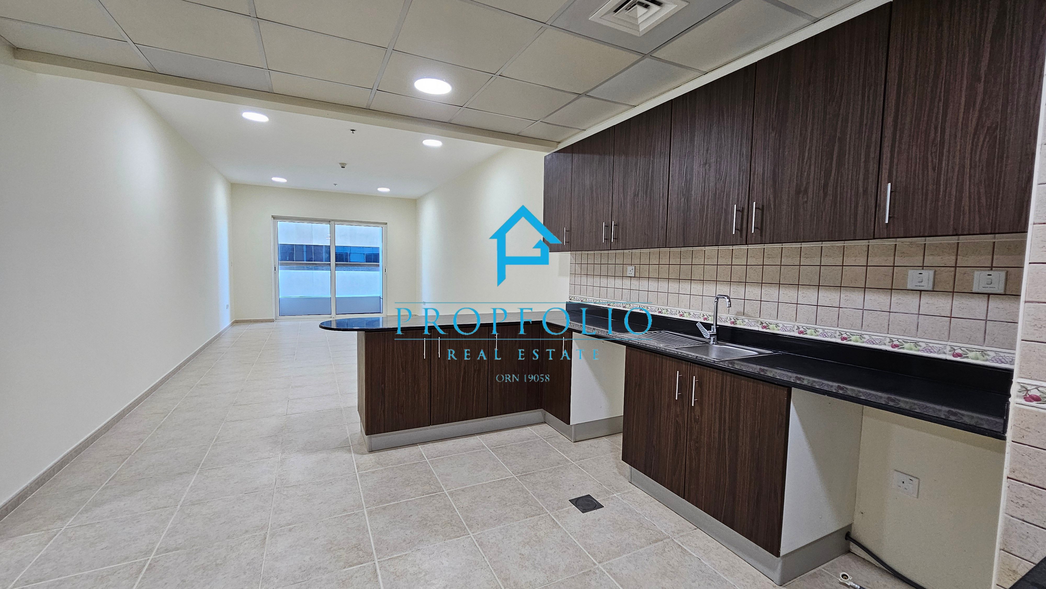 1BR Apartment for sale in Dubai Marina, Dubai — AED 85K