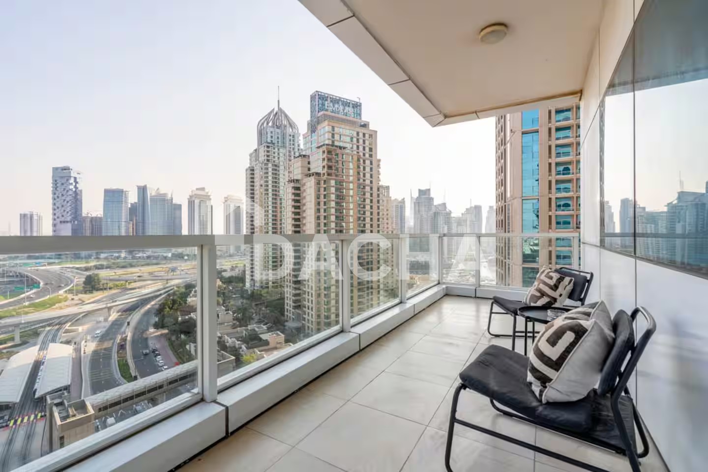 Vacant | Low Floor | Large Layout