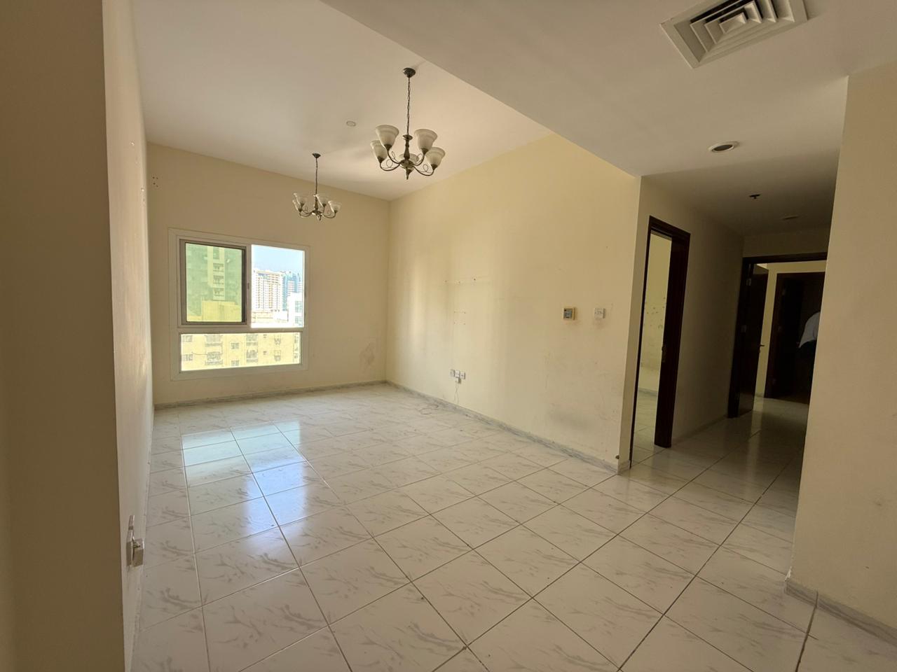Open view | Spacious areas | Easy access to Dubai entrance | Flexible payment options | Free maintenance throughout the year