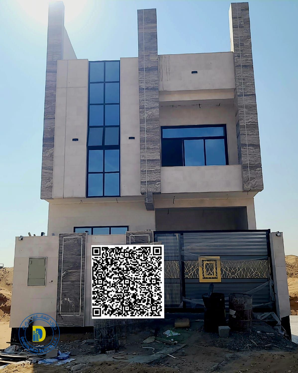 fantastic price! A vibrant, modern 4-bedroom townhouse with a roof , registration fees, , bank financing, and freehold .