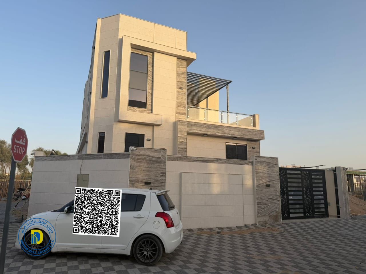 For sale: Modern corner villa with 4 bedrooms and a terrace in Al-Helio 2 area. Registration fees included. Freehold. Bank financing .