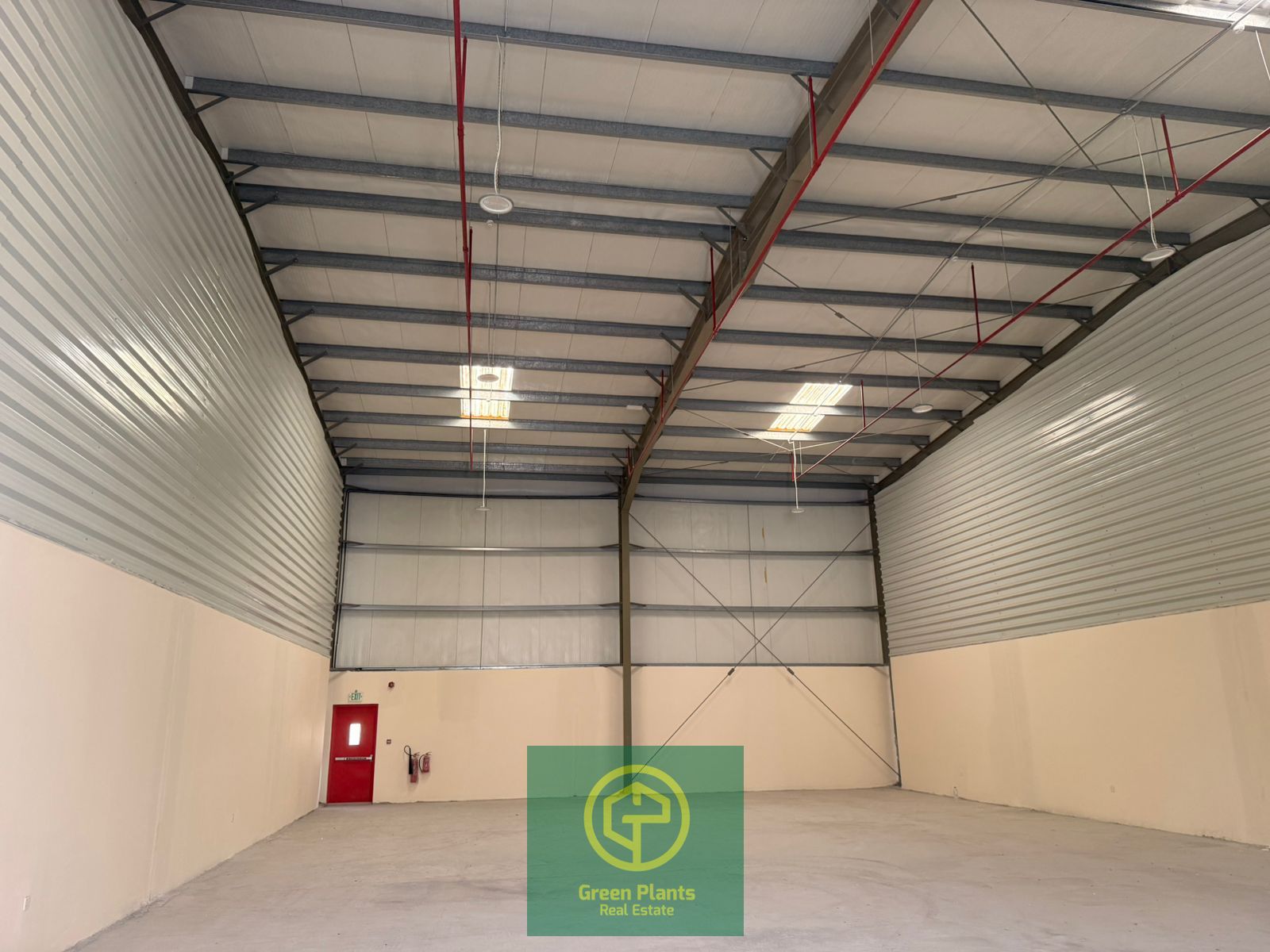Al Quoz 3,800 sq. Ft warehouse with built-in toilet and pantry