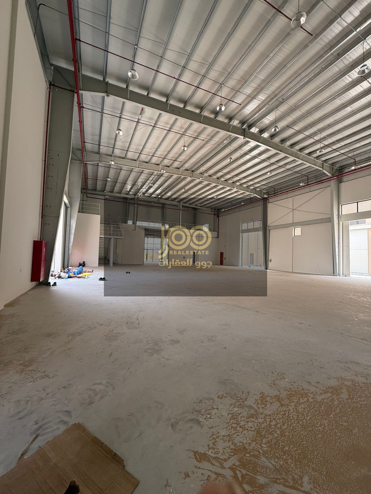 Total Area: 25,000 sq. ft Ground Floor: 20,000 sq. ft Mezzanine: 5,000 sq. ft Power Capacity: 232 KW