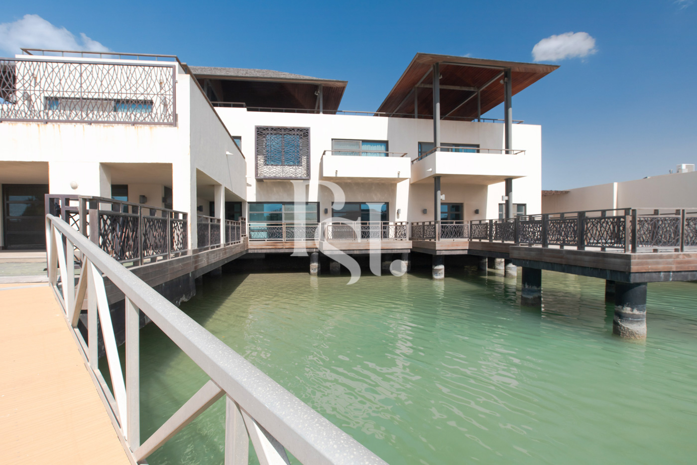Waterfront Living| Step Inside Elegance |Hot Deal