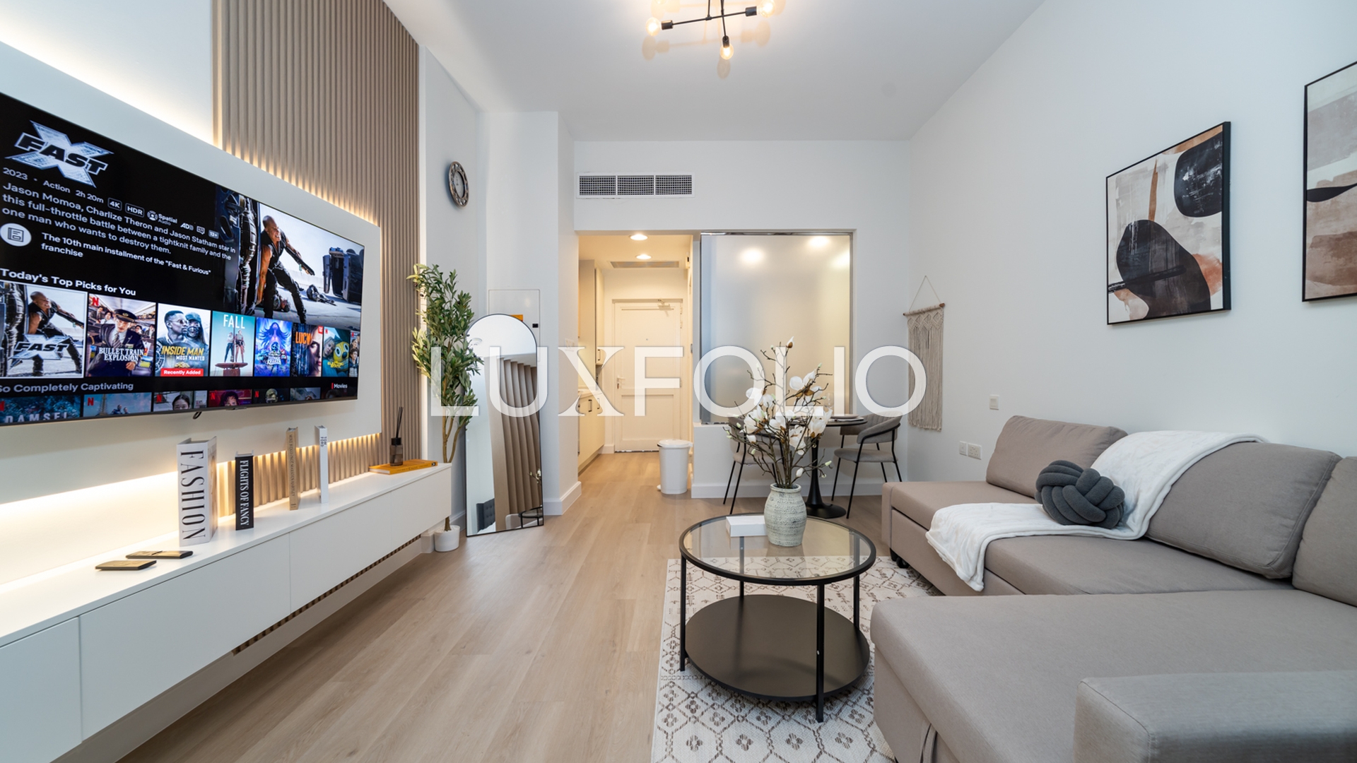 PALM VIEWS STUDIO WITH SEA VIEW AVAILABLE NOW