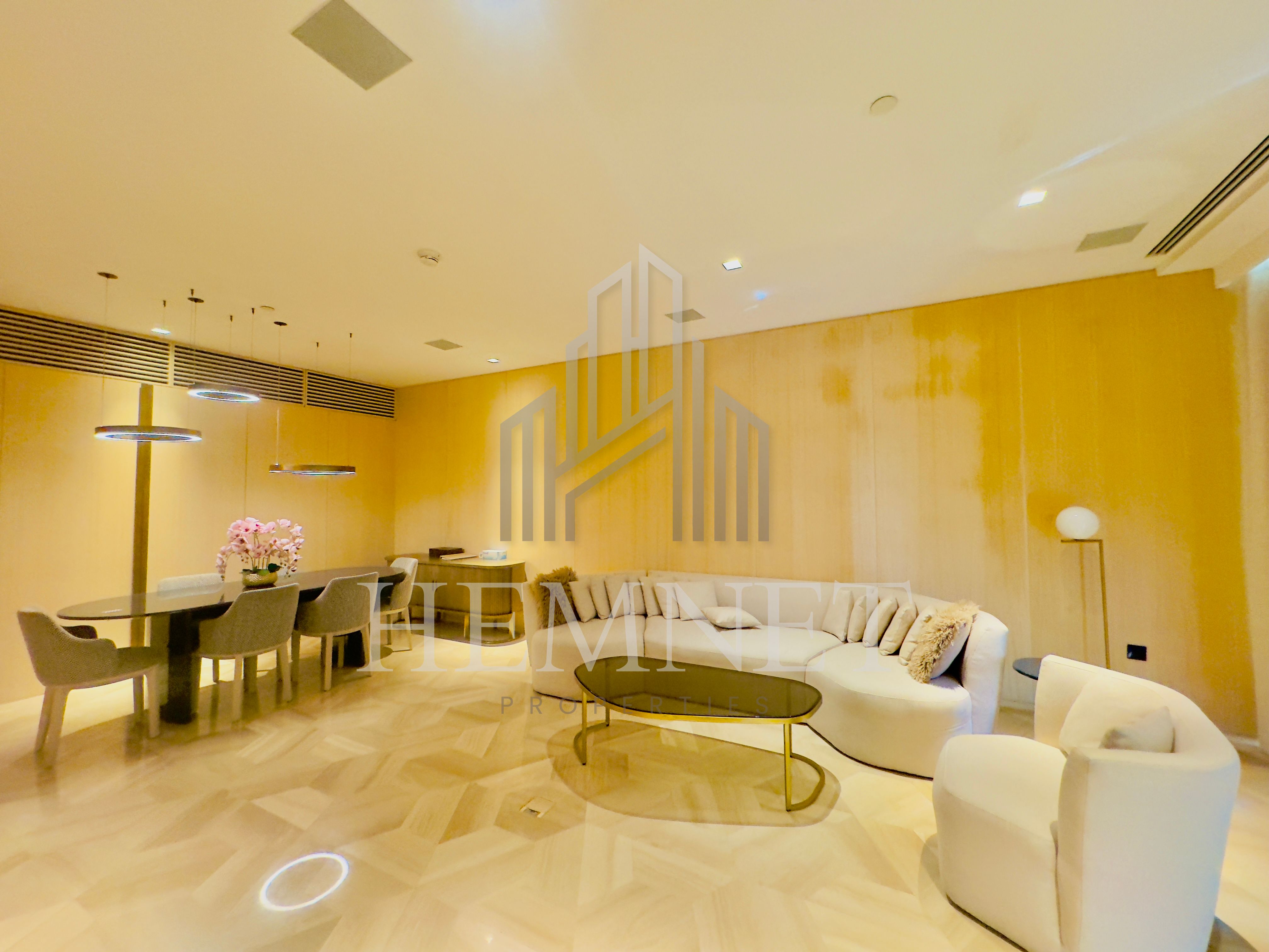 Luxurious Unit | Fully Furnished and Upgraded