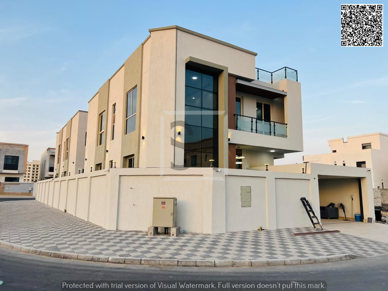 For sale: a fully furnished villa with a strategic location close to all services, schools, and shopping centers.