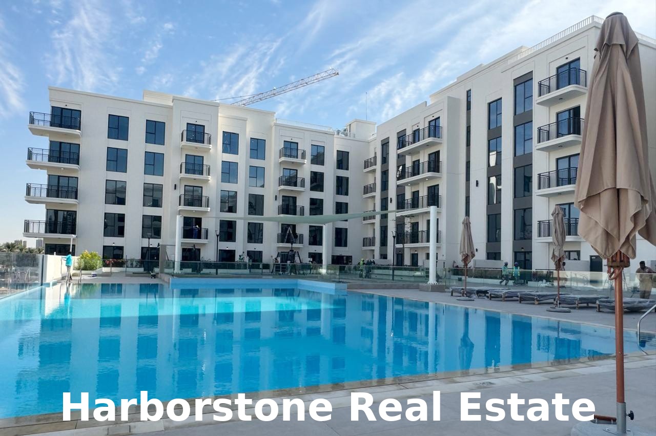 Exclusive | Unique 2BR Corner Unit | Pool View | Fully Upgraded | Breathy Unit